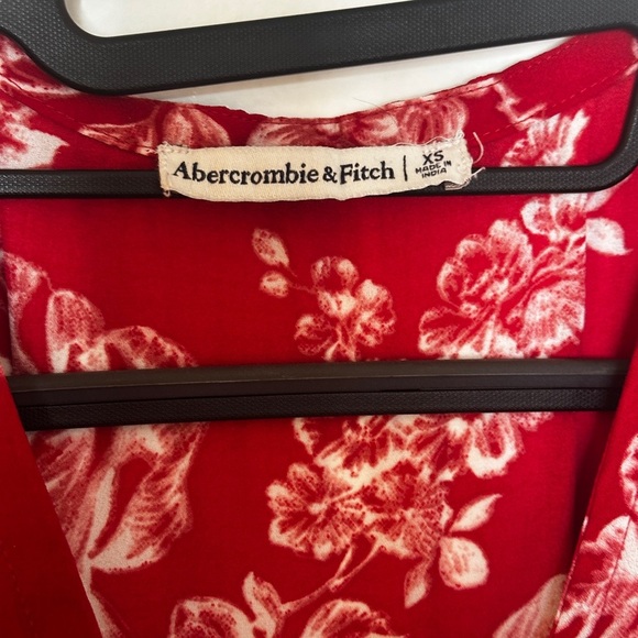 Abercrombie & Fitch: Women’s XS Red Floral Wrap Maxi Dress Short Sleeve - Picture 4 of 9